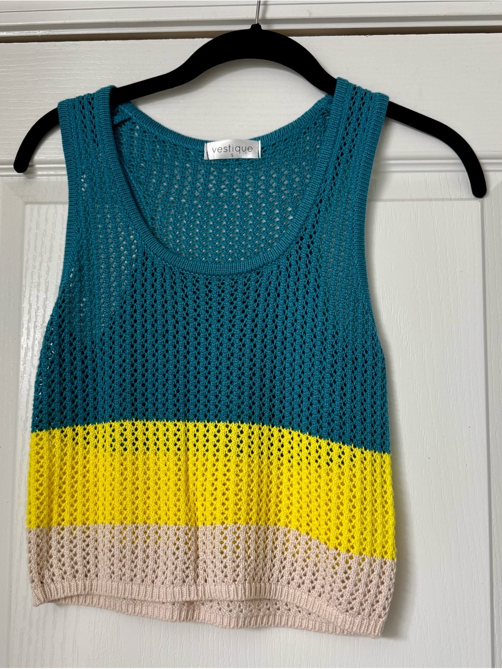 Vestique Teal, Yellow & Cream Open-Weave Colorblock Tank
